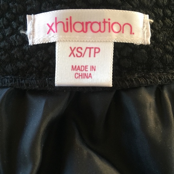 Adorable Textured Full Skirt - Picture 5 of 6